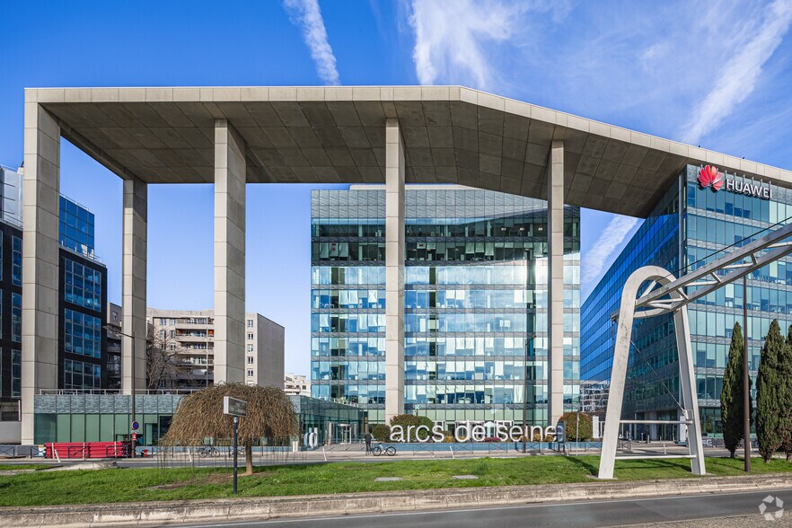 18 Quai Du Point Du Jour, Boulogne-Billancourt à louer - Photo du bâtiment - Image 2 de 42