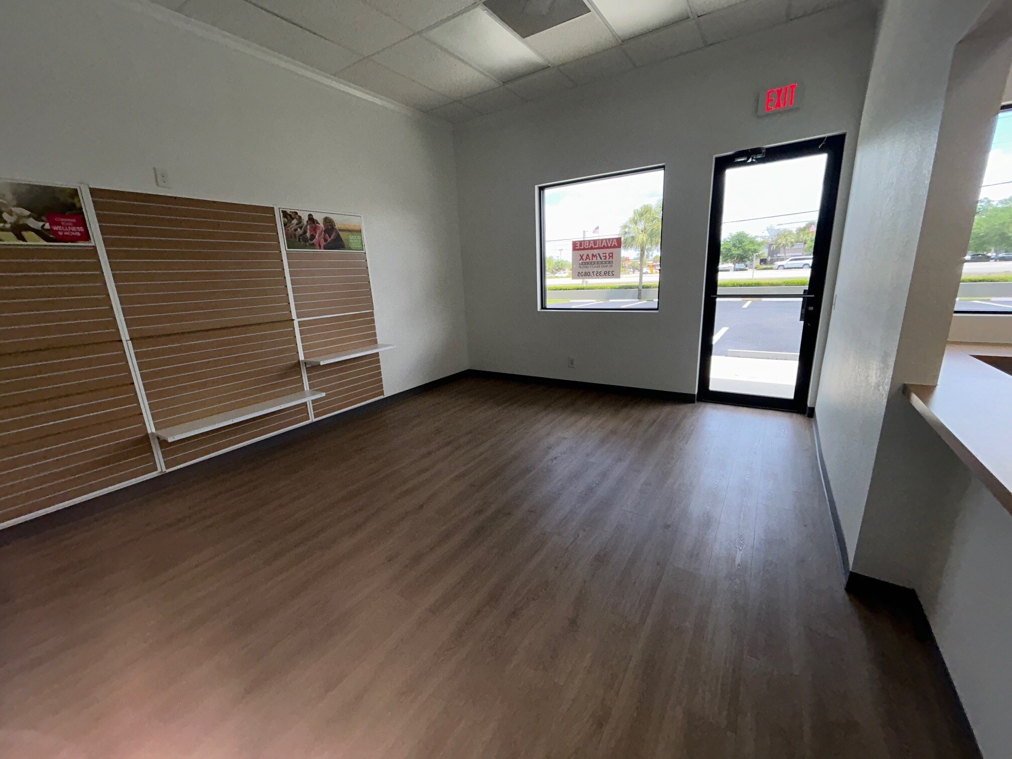 18070 S Tamiami Trl, Fort Myers, FL à louer Photo intérieure- Image 1 de 11
