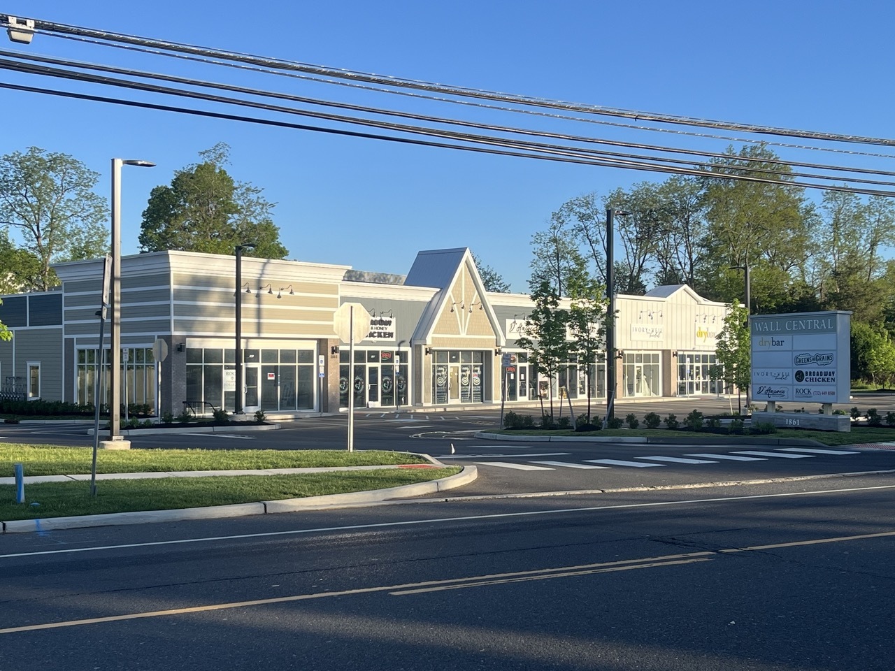 1861 State Route 35, Wall Township, NJ for lease Building Photo- Image 1 of 10