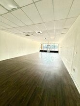 5432 Blanding Blvd, Jacksonville, FL for lease Interior Photo- Image 1 of 2