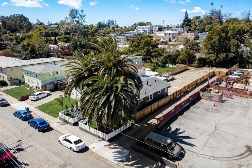 3435 Dimond Ave, Oakland, CA for sale - Aerial - Image 2 of 24