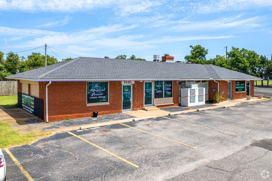 7101 E Reno Ave, Oklahoma City, OK for sale - Primary Photo - Image 1 of 5