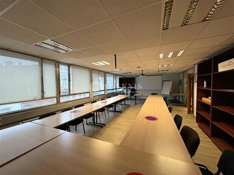 Bureau dans Lille à louer - Photo du bâtiment - Image 3 de 9