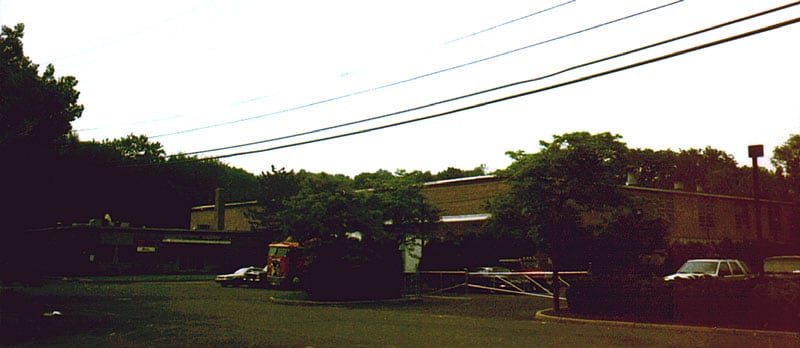 100 Leyland Dr, Leonia, NJ for lease - Building Photo - Image 2 of 8