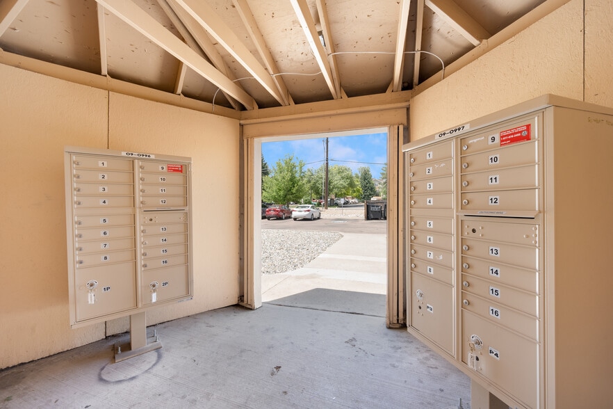730-740 E Hills Rd, Colorado Springs, CO for sale - Building Photo - Image 3 of 16