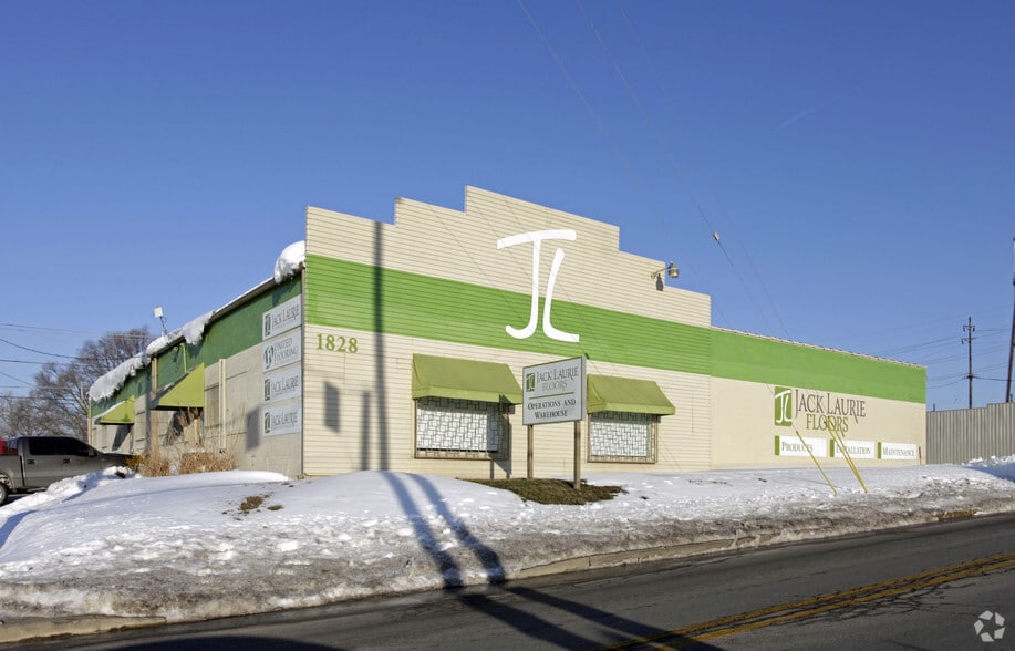 1828 S Anthony Blvd, Fort Wayne, IN for sale - Primary Photo - Image 1 of 14