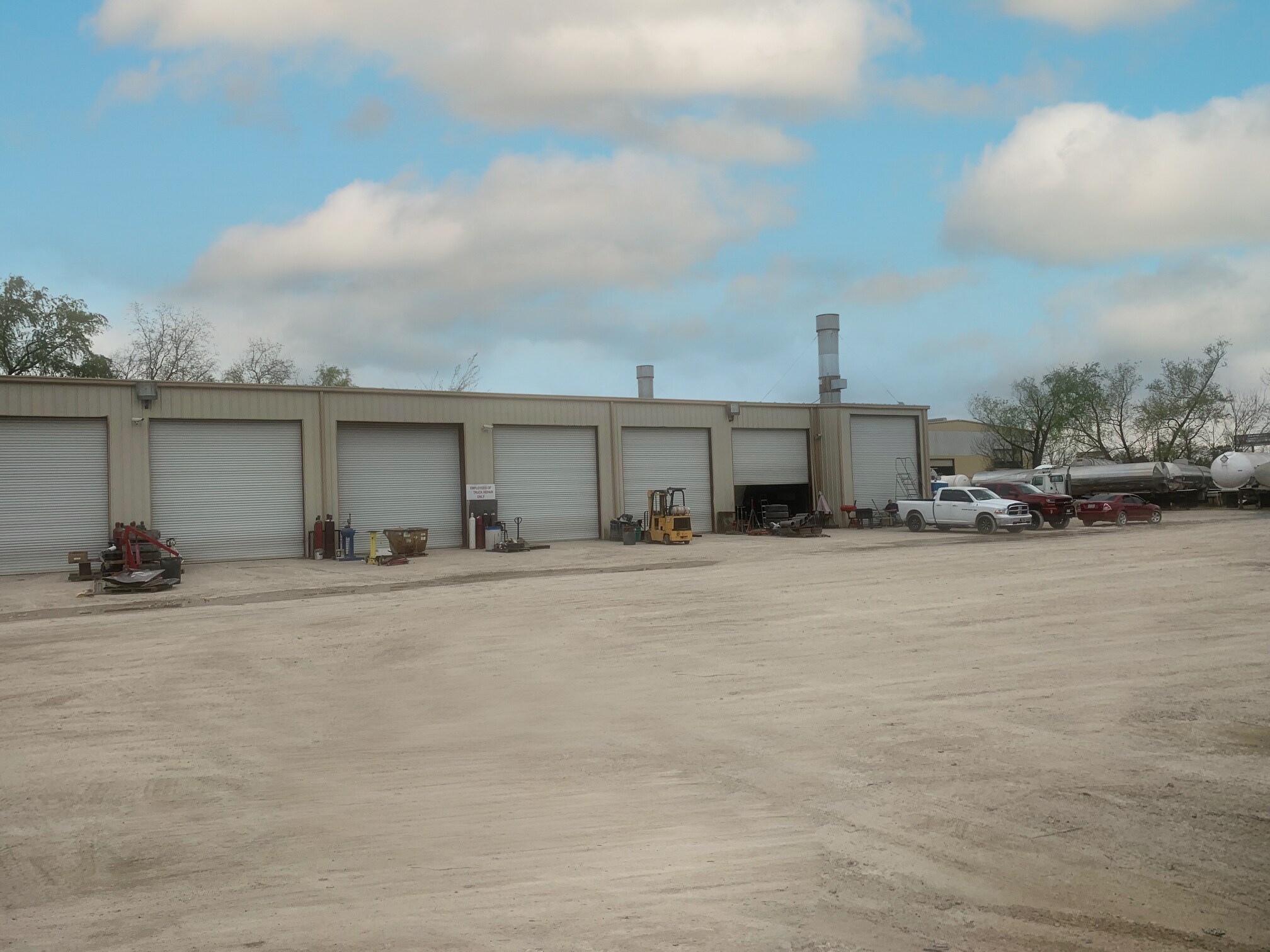 7119 Wright Rd, Houston, TX à louer Photo principale- Image 1 de 3