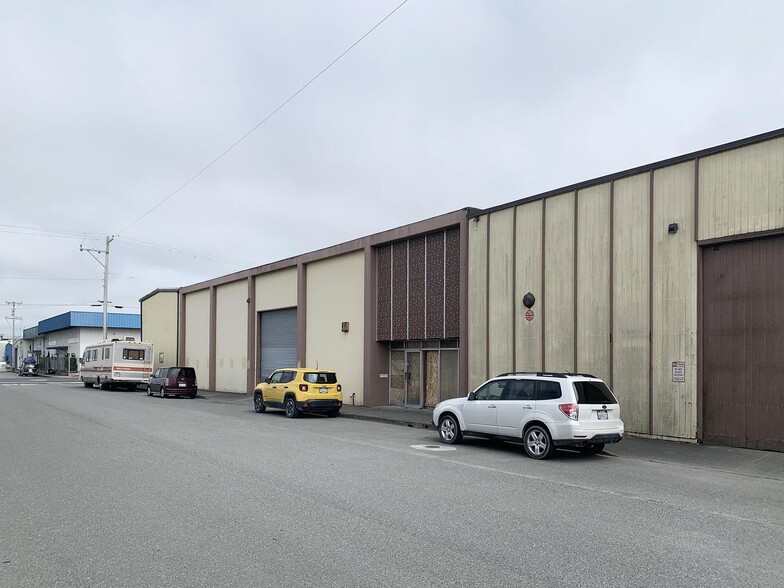 127 W 3rd St, Eureka, CA for lease - Building Photo - Image 2 of 3