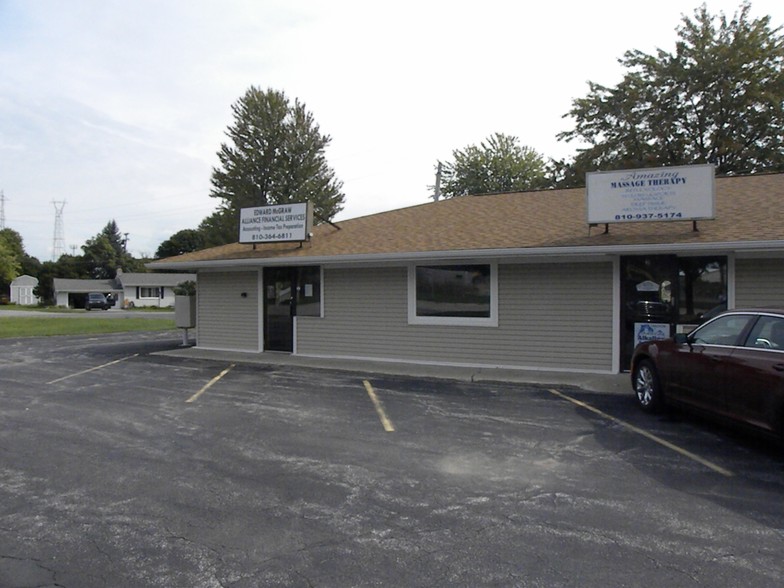 675 Gratiot Blvd, Marysville, MI for sale - Building Photo - Image 1 of 1