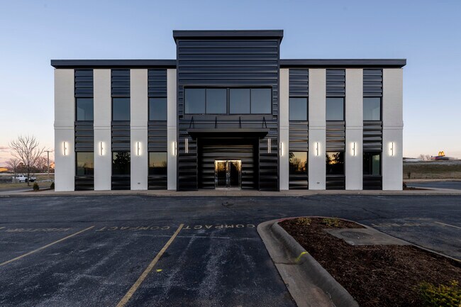 More details for 3103 SE Moberly Ln, Bentonville, AR - Office for Lease