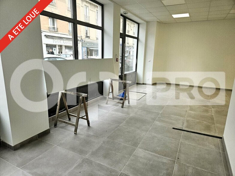 Retail in Soissons for lease - Interior Photo - Image 3 of 6