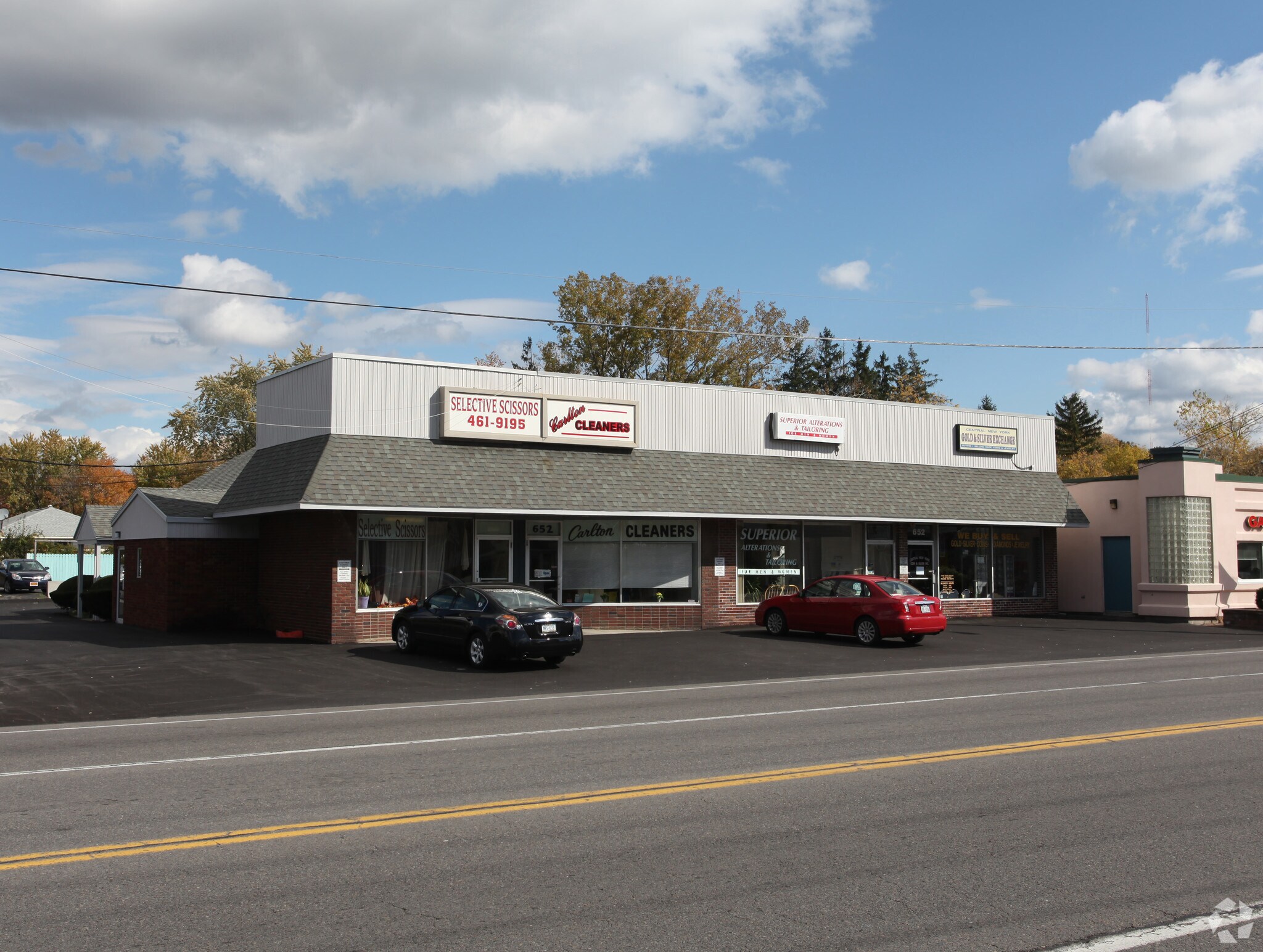 652 Old Liverpool Rd, Liverpool, NY for lease Primary Photo- Image 1 of 3