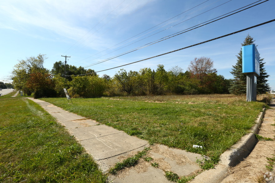 4306 Morrish Rd, Swartz Creek, MI for sale - Primary Photo - Image 1 of 1