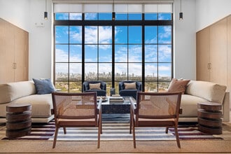 1200 Ponce De Leon Blvd, Coral Gables, FL for lease Interior Photo- Image 1 of 4