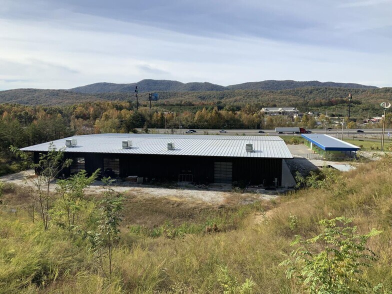 141 Luther Seiber Blvd, Pioneer, TN à vendre - Photo du bâtiment - Image 3 de 12