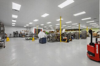 Plus de détails pour 875 Creel St, Melbourne, FL - Industriel à louer