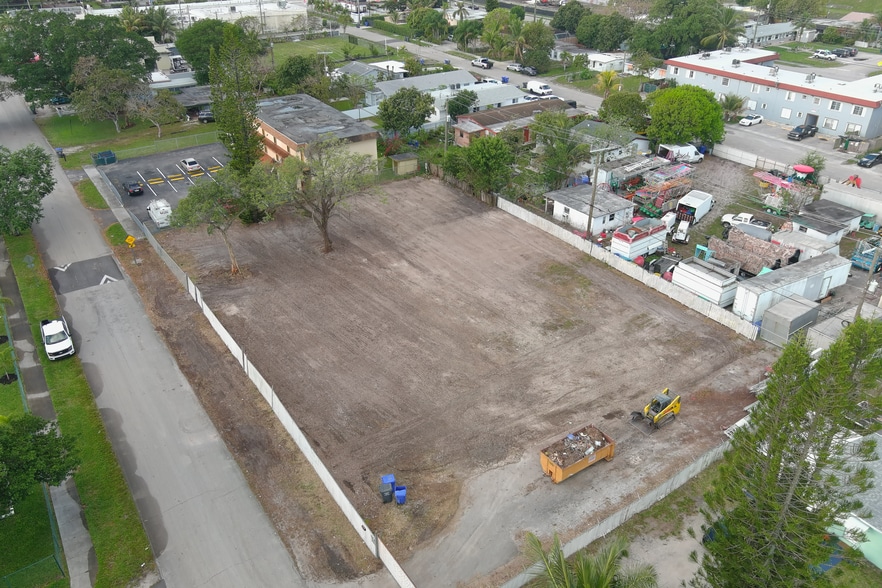 220 N 61st Ave, Hollywood, FL for lease - Aerial - Image 3 of 4