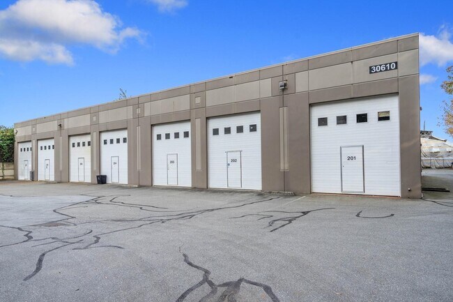 Plus de détails pour 30600-30610 Progressive Way, Abbotsford, BC - Industriel à vendre