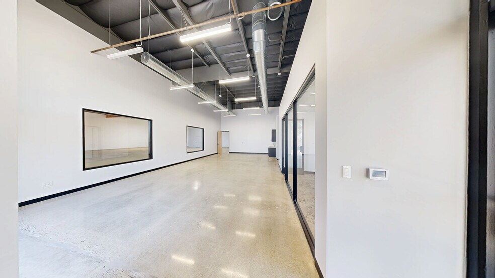 9610-9680 S La Cienega Blvd, Inglewood, CA à louer - Numérisation 3D de Matterport - Image 2 de 24
