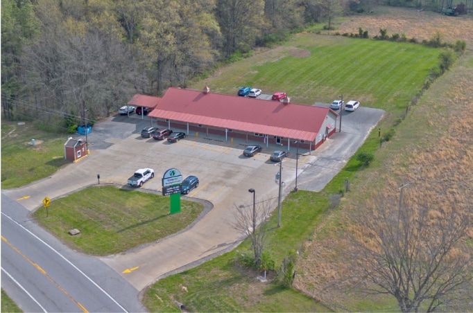 1500 IL-37, Marion, IL à vendre - Photo du bâtiment - Image 2 de 6