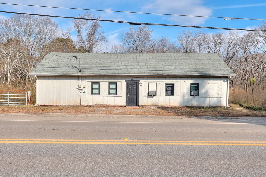6705 Shady Grove Rd, Cumming, GA à vendre - Photo du bâtiment - Image 2 de 26