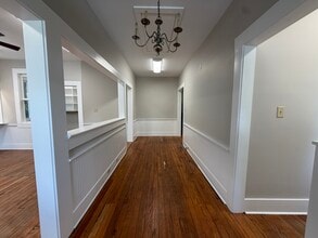 206 E 2nd North St, Summerville, SC for lease Interior Photo- Image 2 of 16