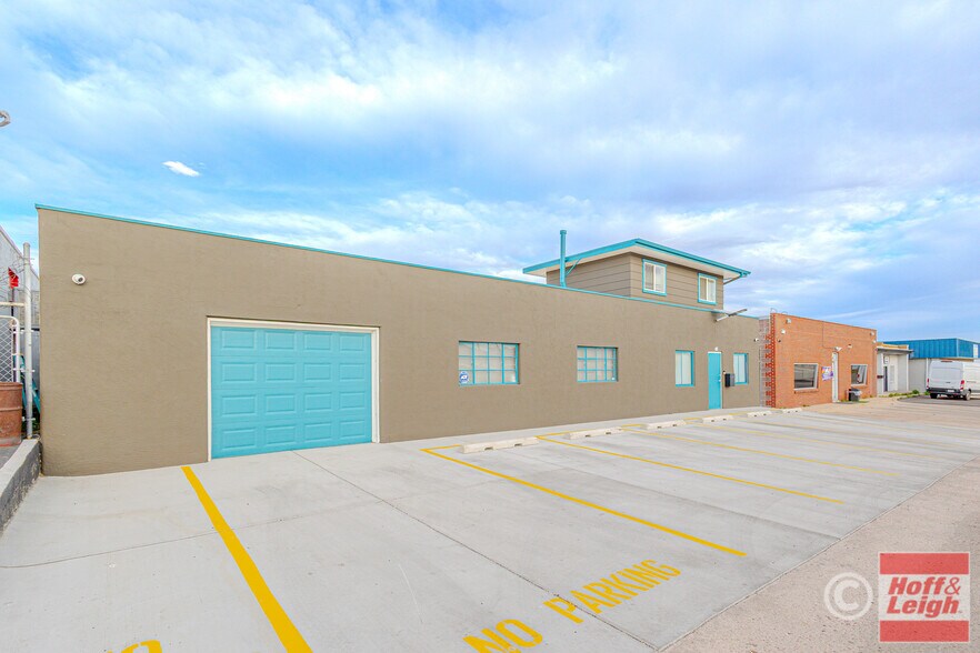 415 Juanita St, Colorado Springs, CO for sale - Building Photo - Image 2 of 20