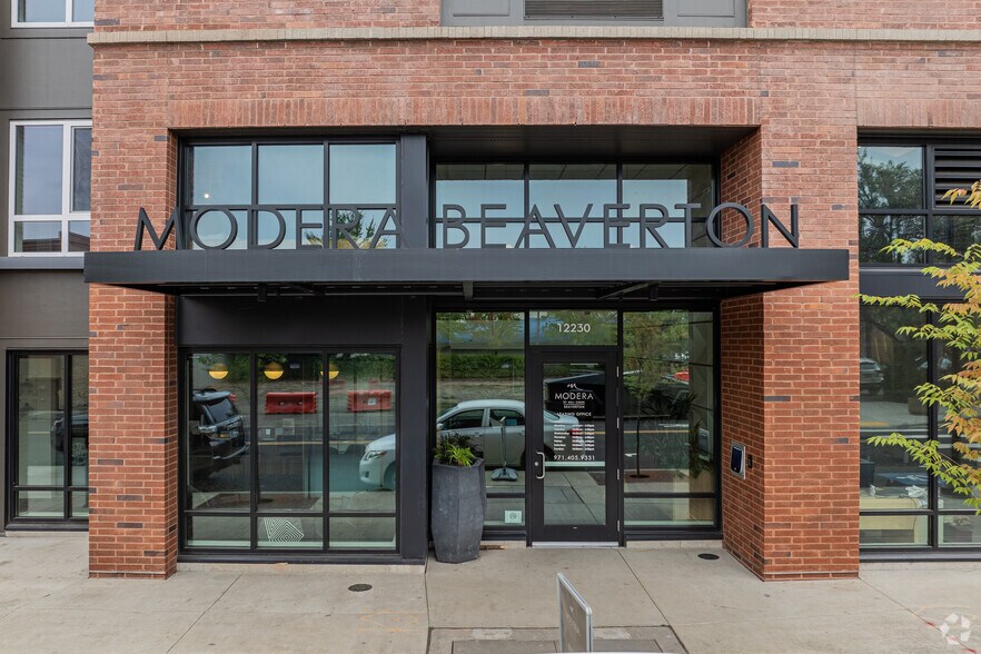 12230 SW Broadway St, Beaverton, OR à louer - Photo du bâtiment - Image 3 de 11