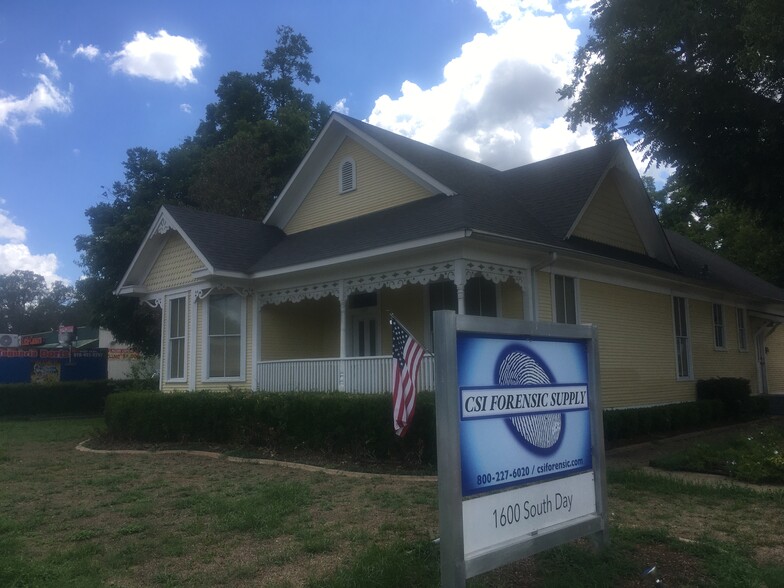 1600 S Day St, Brenham, TX for sale - Primary Photo - Image 1 of 1