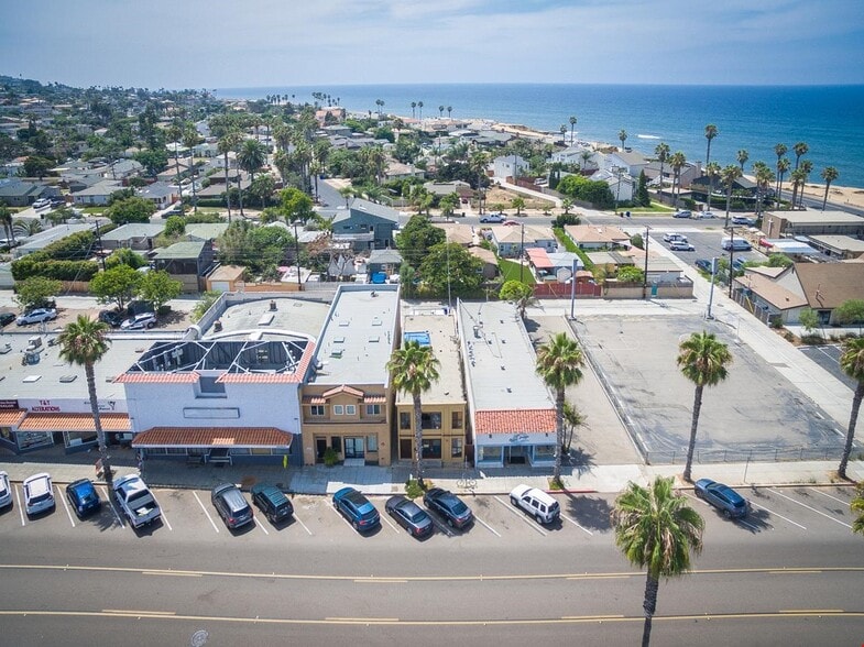 4741 Point Loma Ave, San Diego, CA for lease - Primary Photo - Image 1 of 76