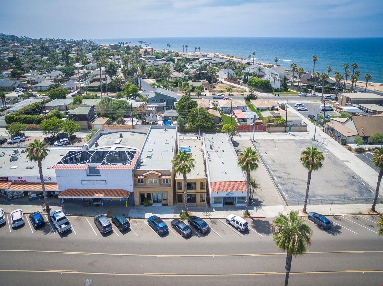 4741 Point Loma Ave, San Diego, CA for lease Primary Photo- Image 1 of 77