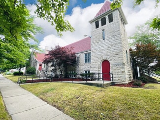 More details for 1601 NE Madison Ave, Peoria, IL - Specialty for Sale