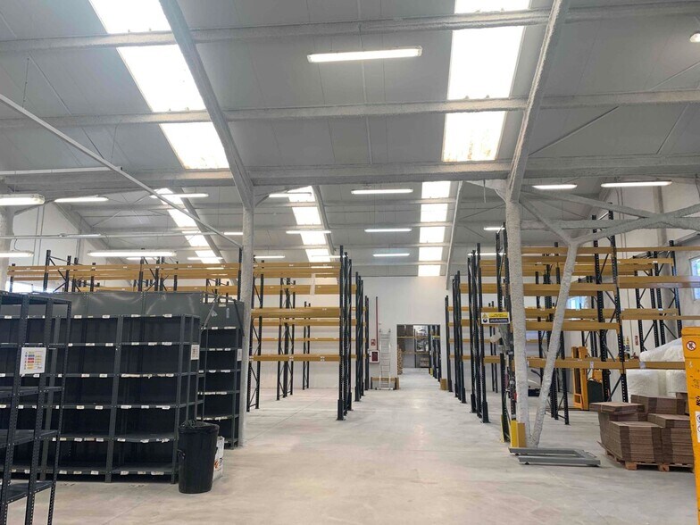 Industriel dans Valdeolmos-Alalpardo, Madrid à vendre - Photo intérieure - Image 3 de 9