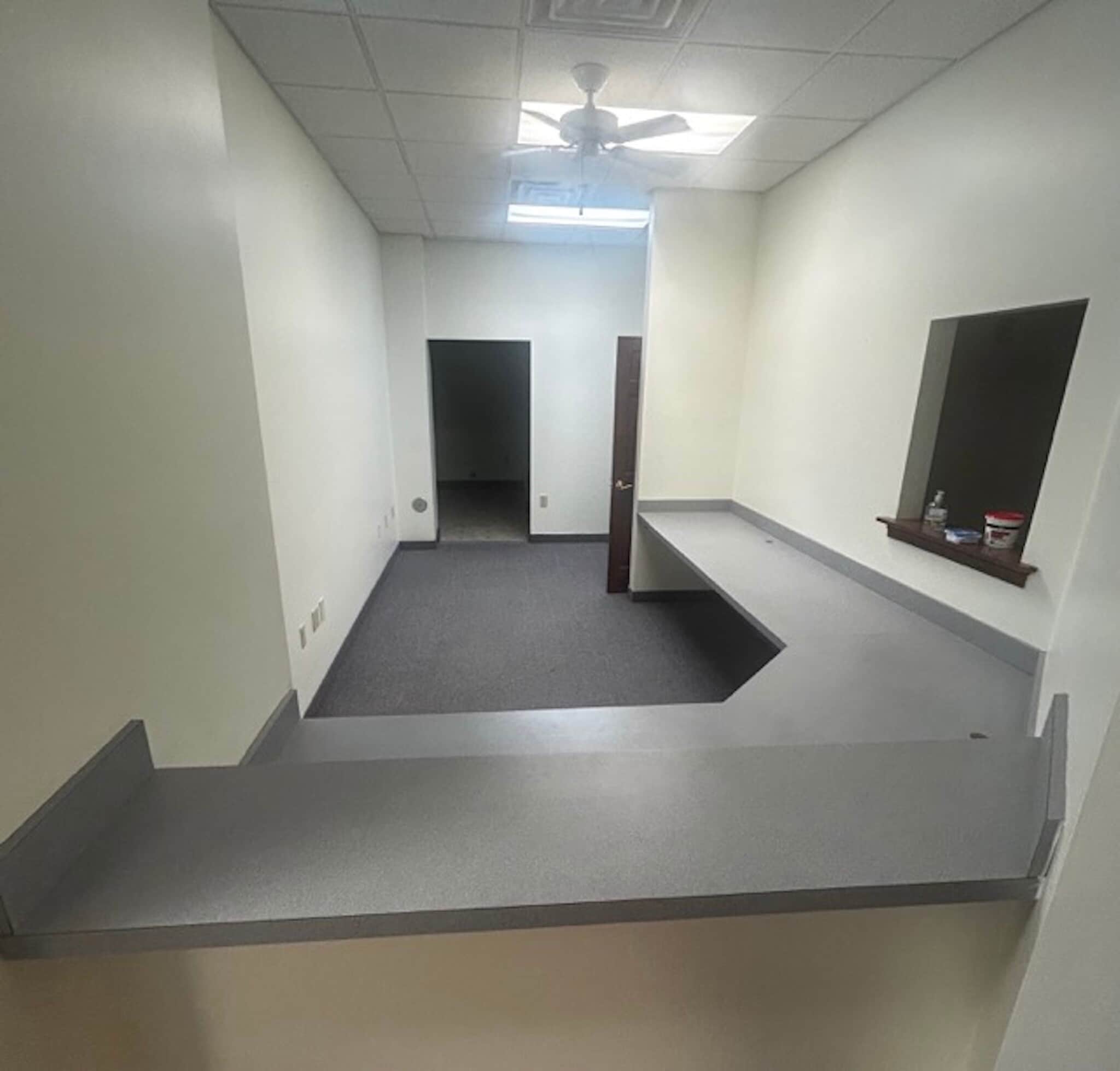 265 W Main St, Kent, OH for lease Interior Photo- Image 1 of 10