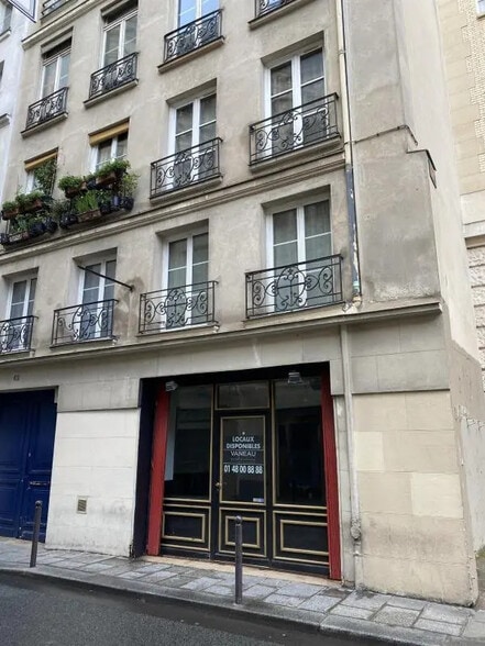 Commerce de détail dans Paris à louer - Photo du bâtiment - Image 2 de 2