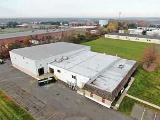 Plus de détails pour 30 Industrial Dr, Warminster, PA - Industriel/Logistique à louer