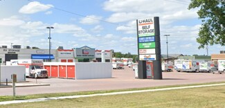 Plus de détails pour 1705-1801 N Main St, Mitchell, SD - Commerce de détail à louer