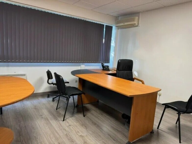 Local d'activités dans Villefranche-sur-Saône à vendre - Photo intérieure - Image 3 de 3