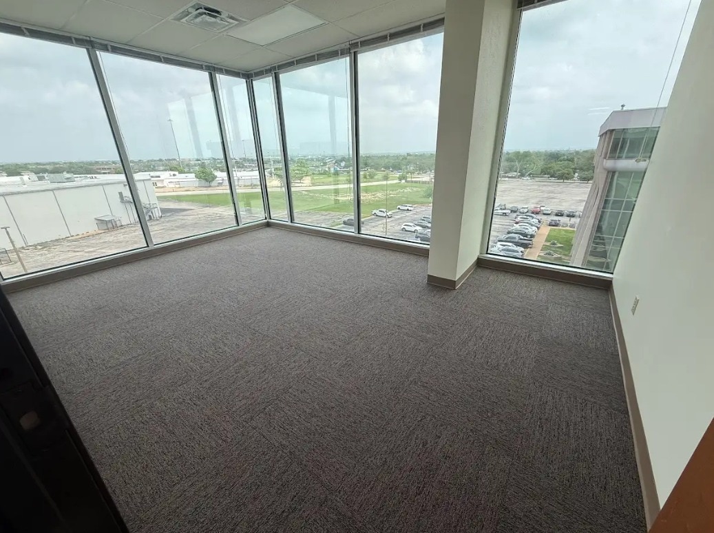 1106 Clayton Ln, Austin, TX for lease Interior Photo- Image 1 of 1