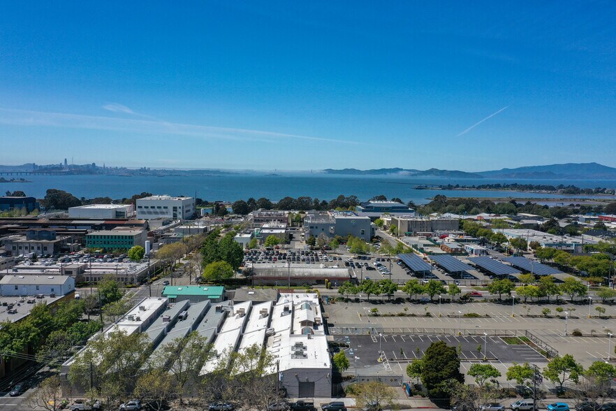 927 Parker St, Berkeley, CA à vendre - Photo du bâtiment - Image 2 de 18