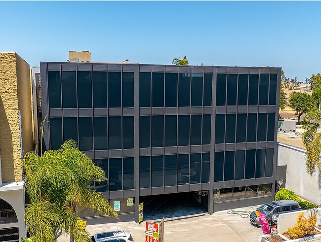 More details for 611 Civic Center Dr W, Santa Ana, CA - Office for Sale