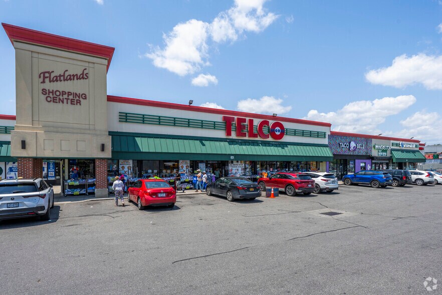 1900-1966 Ralph Ave, Brooklyn, NY à louer - Photo du bâtiment - Image 2 de 7