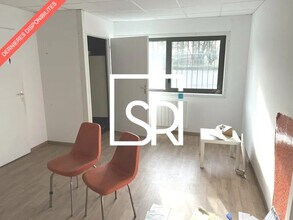 Flex in Riom for sale Interior Photo- Image 2 of 13