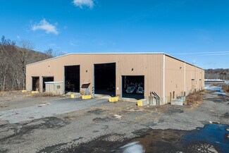 Plus de détails pour 400 S Main St, Terryville, CT - Bureau, Industriel à louer