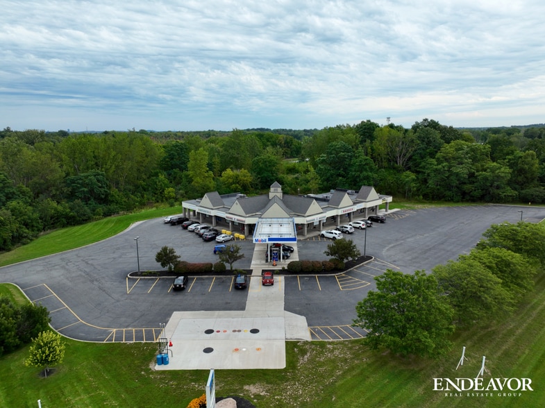 5152 E River Rd, West Henrietta, NY for lease - Building Photo - Image 3 of 4