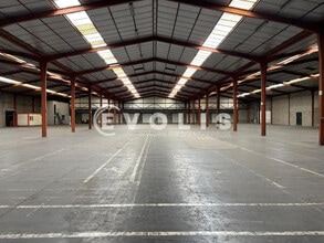 8 Avenue De L'Industrie, Corbas for lease Interior Photo- Image 1 of 5