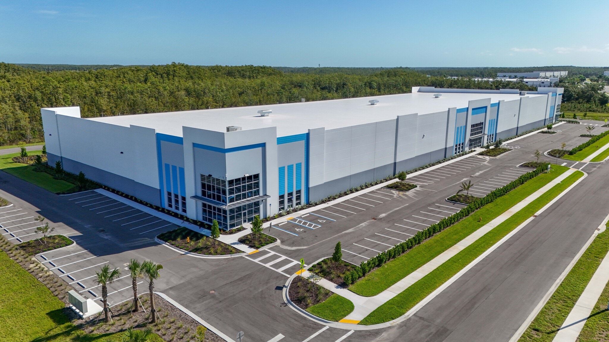 16200 Ben Hill Griffin Pky, Fort Myers, FL for lease Building Photo- Image 1 of 1