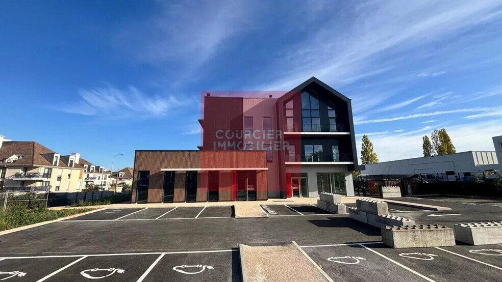 44 Rue Pierre Curie, Plaisir à louer - Photo du bâtiment - Image 3 de 6