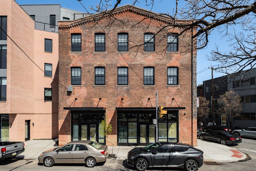 1700-1706 N Howard St, Philadelphia, PA à louer - Photo du bâtiment - Image 1 de 10