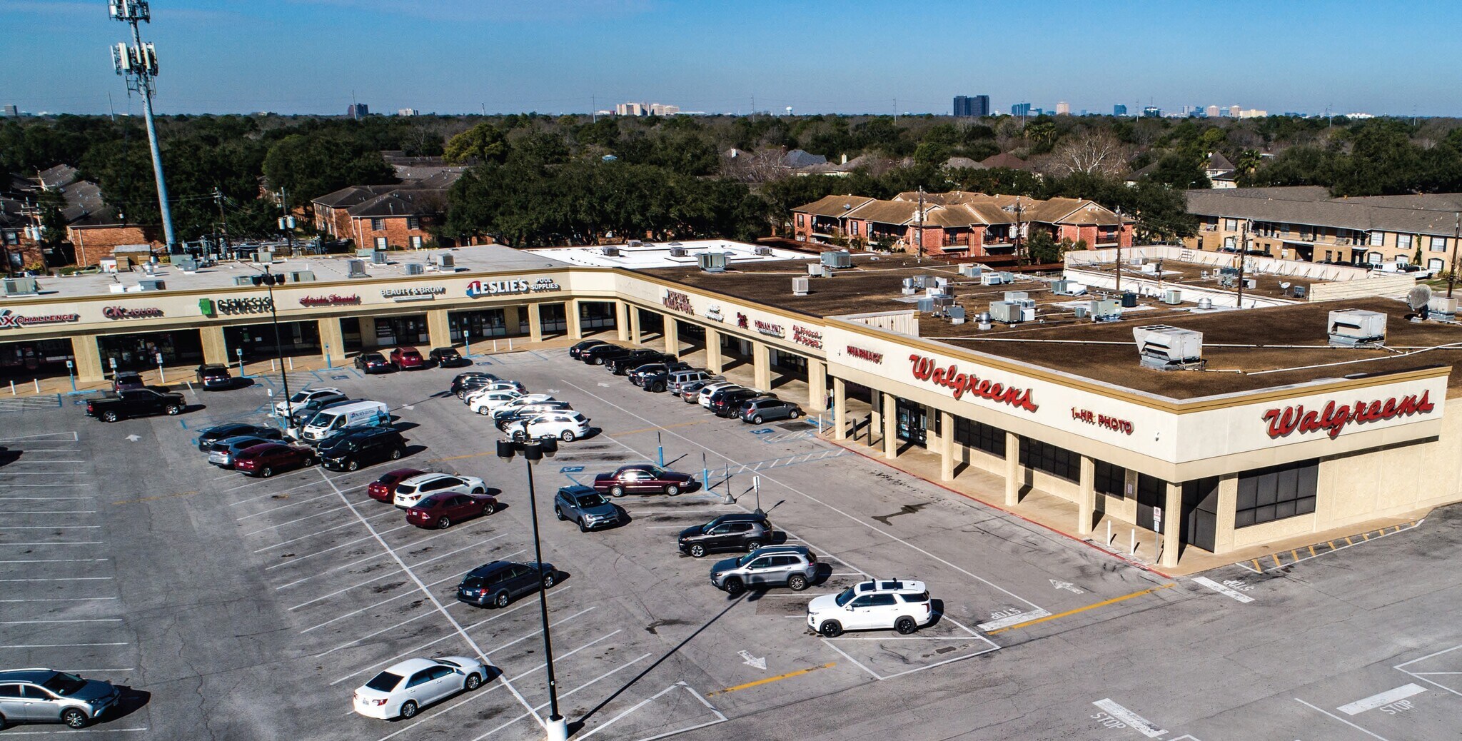 5300 N Braeswood Blvd, Houston, TX à louer Photo du bâtiment- Image 1 de 10